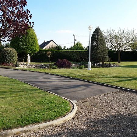 Gite La Pinetterie Villa Civray-de-Touraine Exterior photo